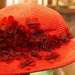 HutUp-Damenhut-mit-bestickten-Seidenblüten